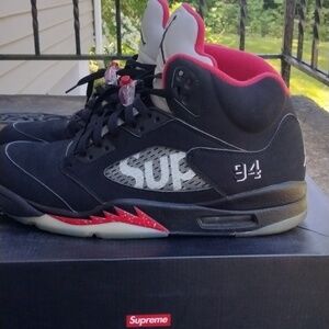 Air Jordan 5 Supreme $280 Only for todayI work 45 hr week n still can't make it